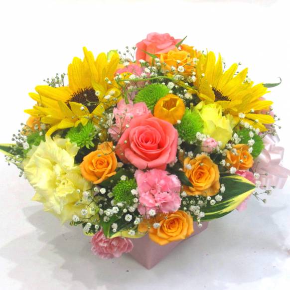 《Flower arrangement》Pretty peach Sunflower