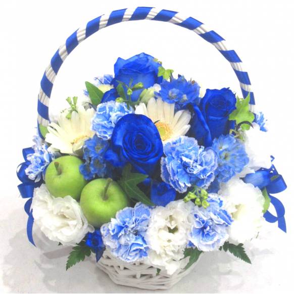 花キューピット加盟店 店舗名：花樹園
フラワーギフト商品番号：901929
商品名：《Flower arrangement》Blue Ribbon Basket  