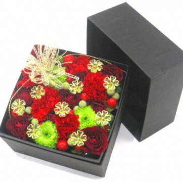 花キューピット加盟店 店舗名：花樹園
フラワーギフト商品番号：901937
商品名：《Box Flower》Premium Red