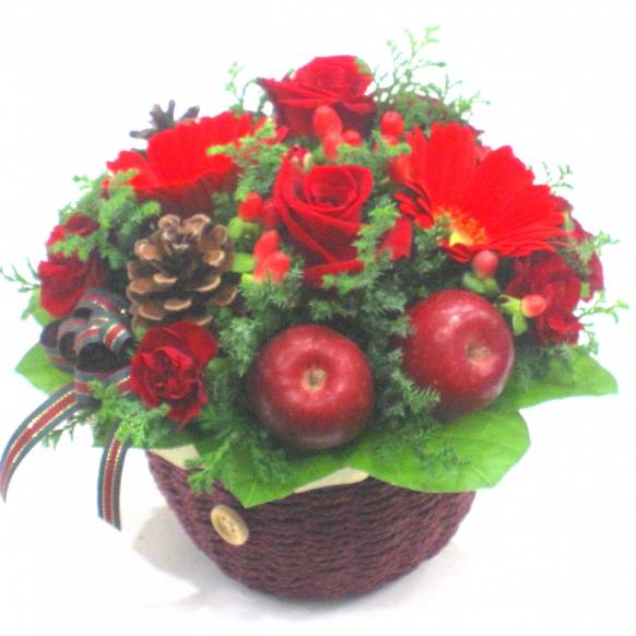 《Flower arrangement》Basket with Buttons Red