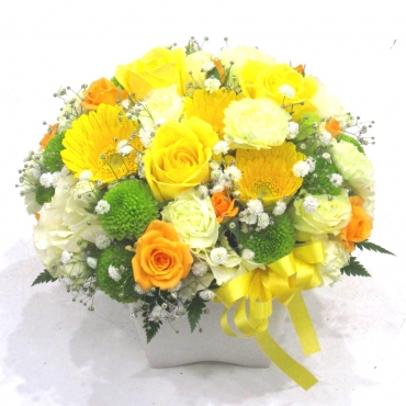 《Flower arrangement》Colon Yellow