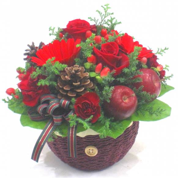 《Flower arrangement》Basket with Buttons Red